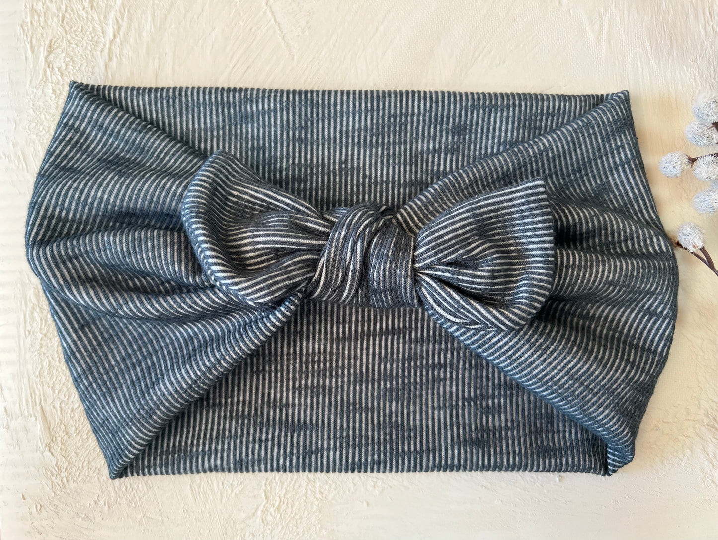 Heathered Emerald urban faux bow