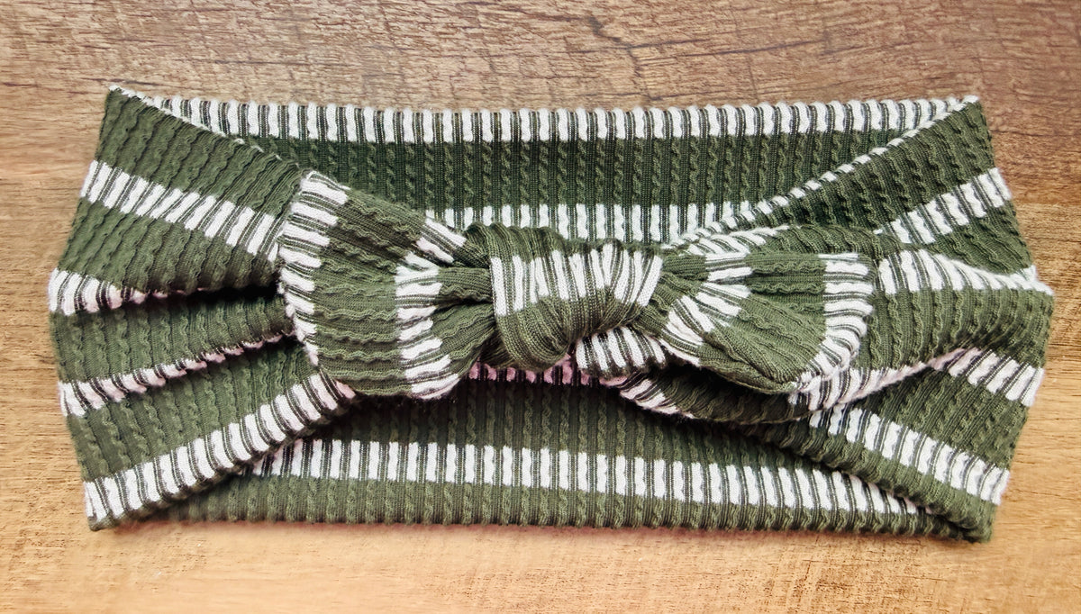 Forest green urban stripe