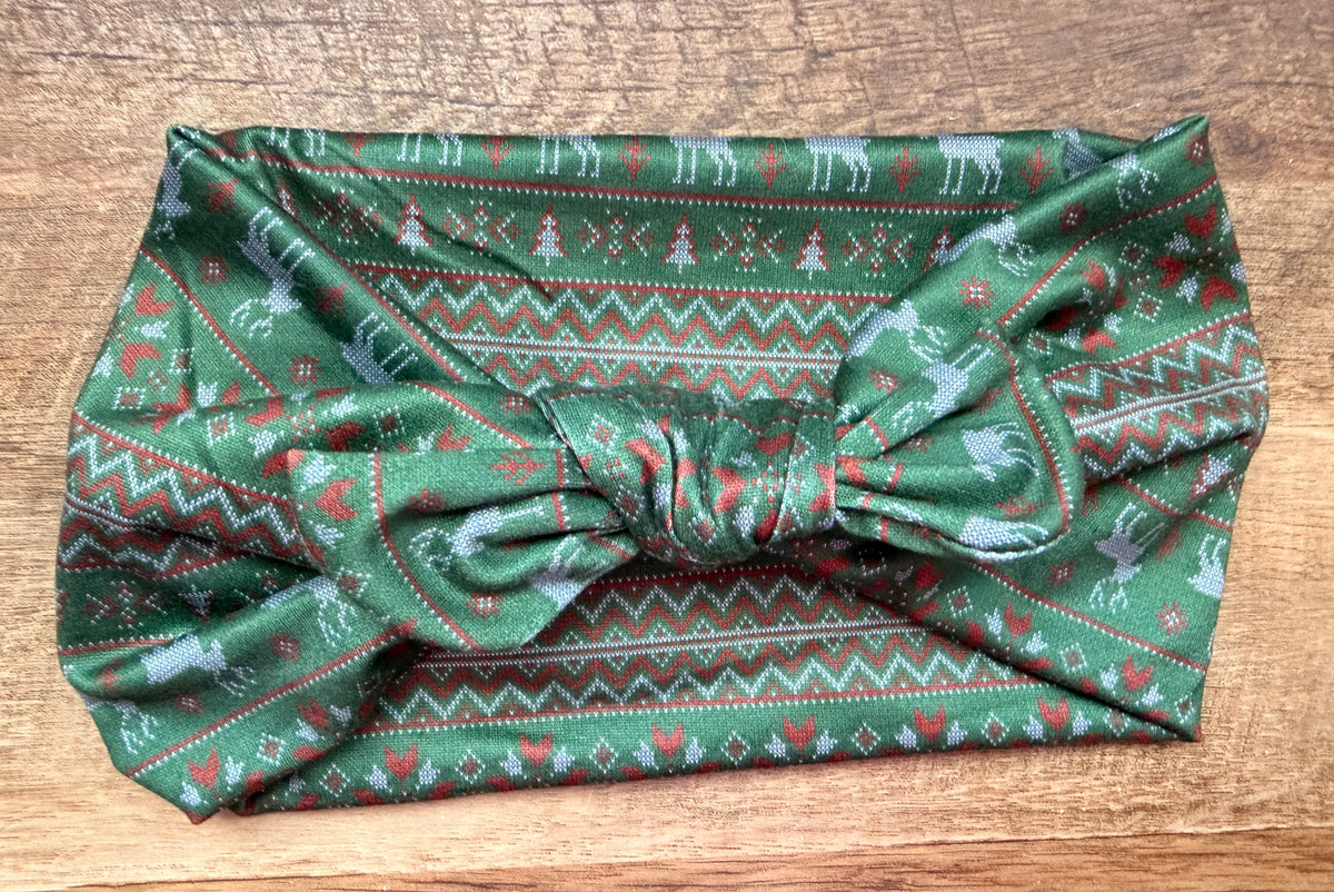 Green Christmas sweater