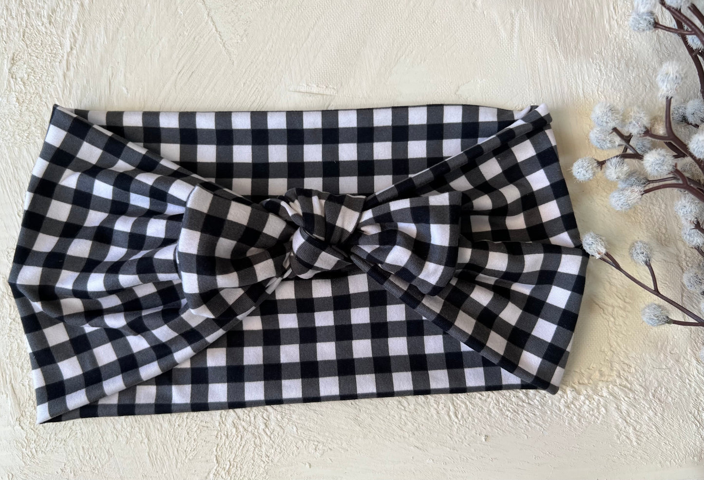 b+w gingham faux bow