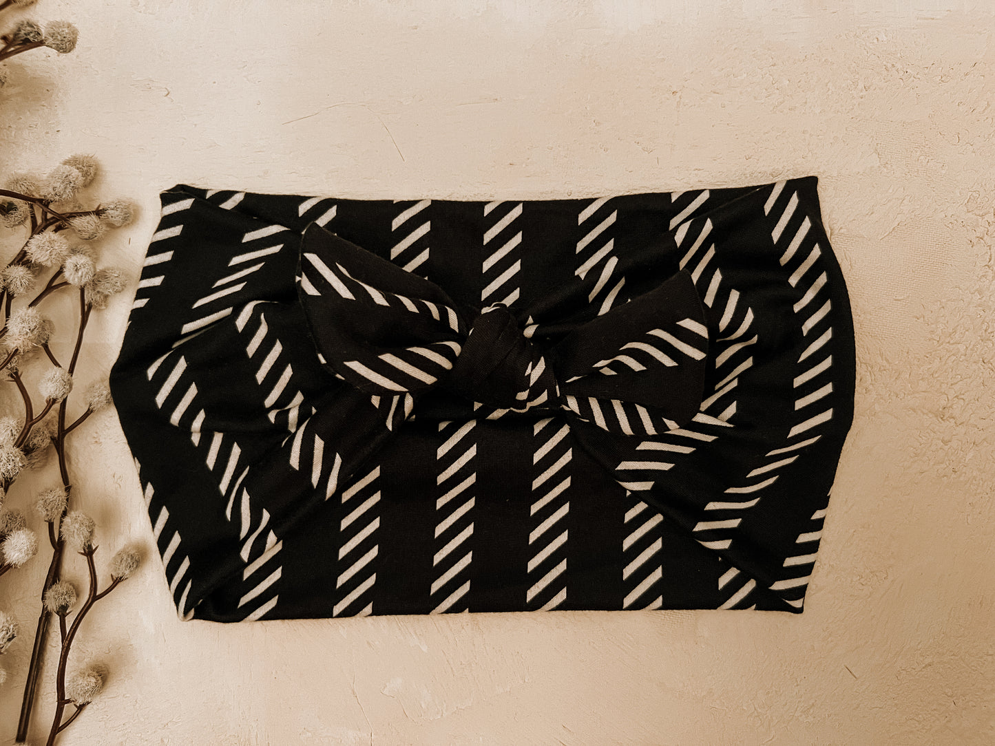 Black dash faux bow
