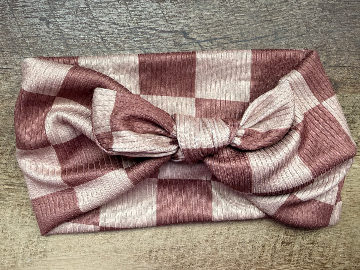 Camel + brown checker