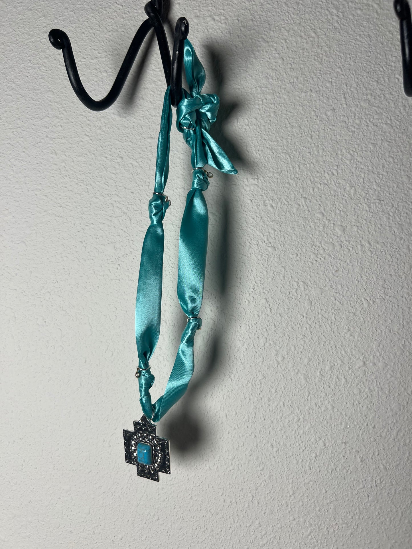 Single scarf charm necklace