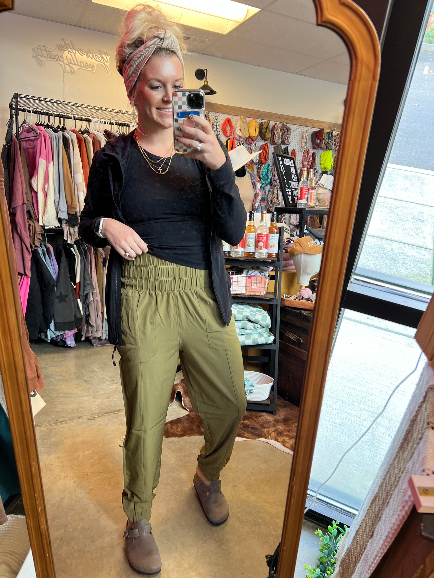 Olive everyday jogger