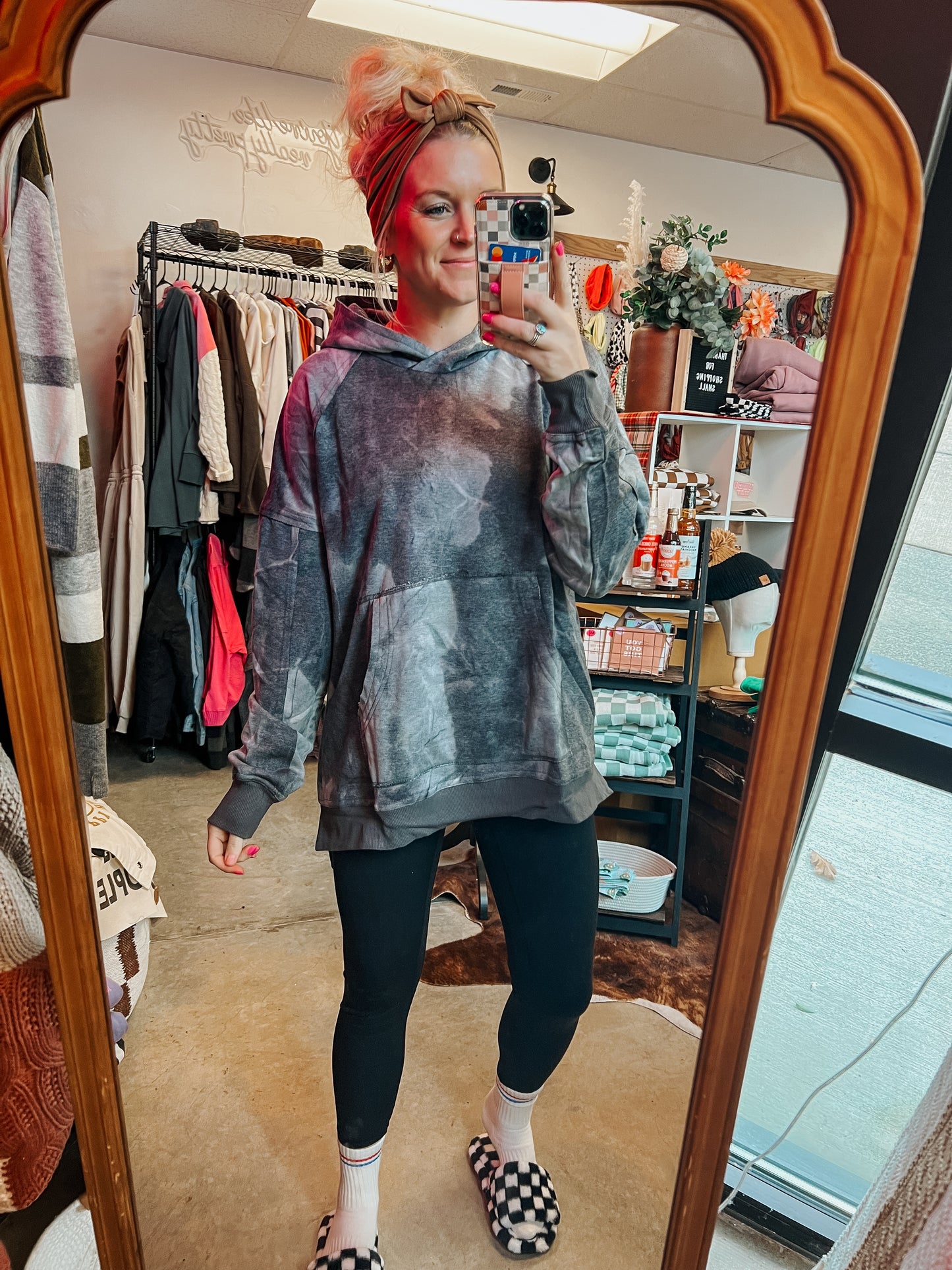 Charcoal tie dye everyday sweatshirt