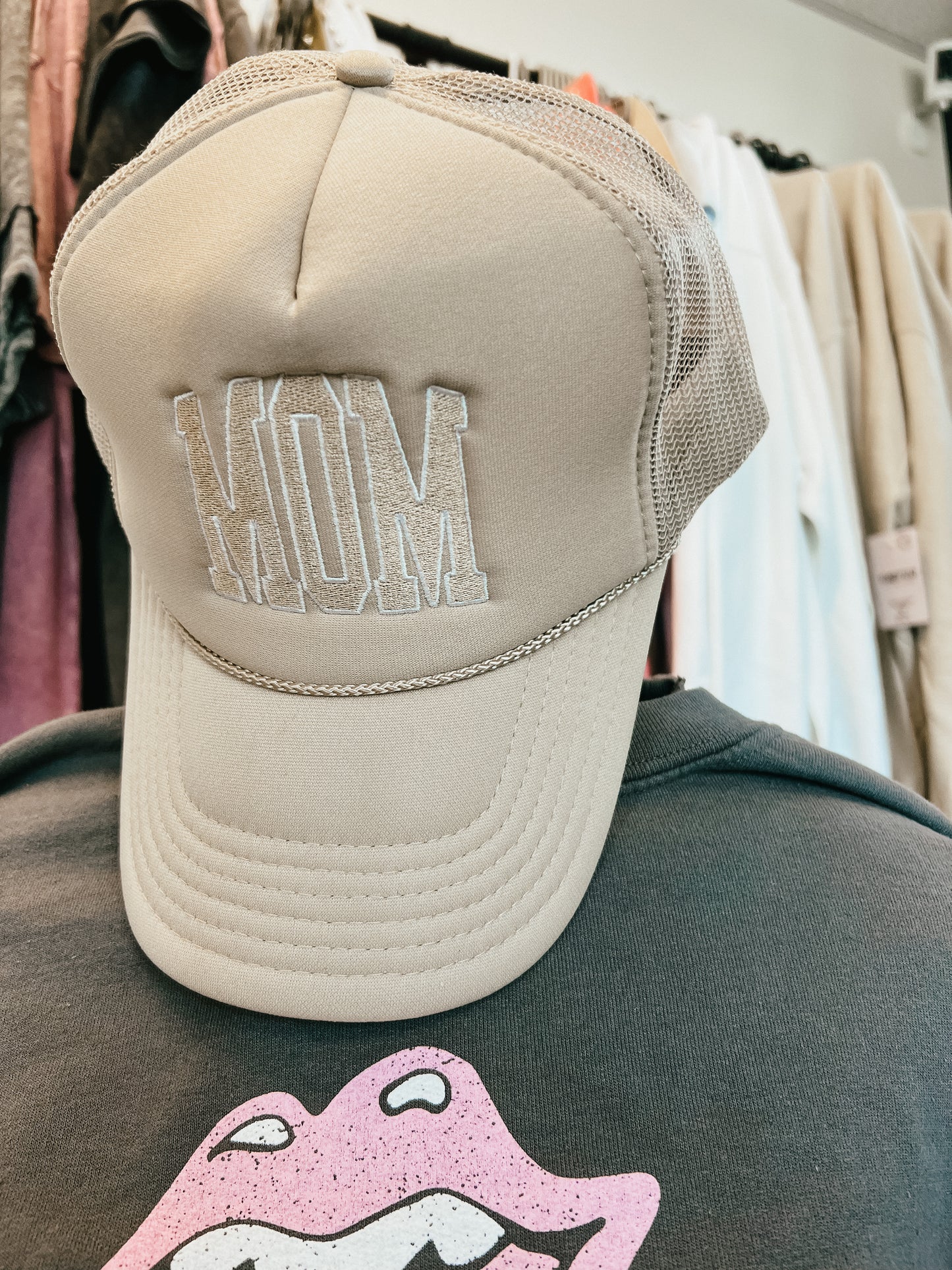 Mom trucker hat