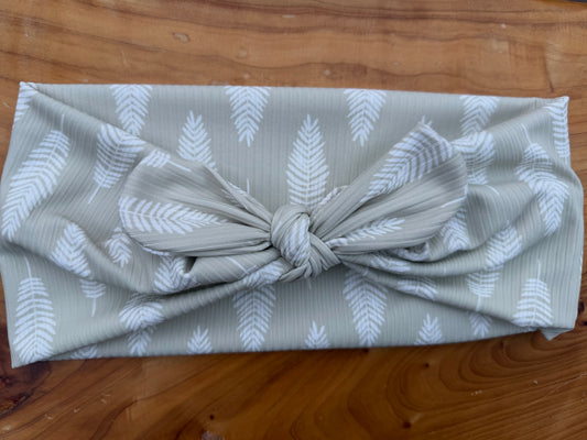 Light sage fern