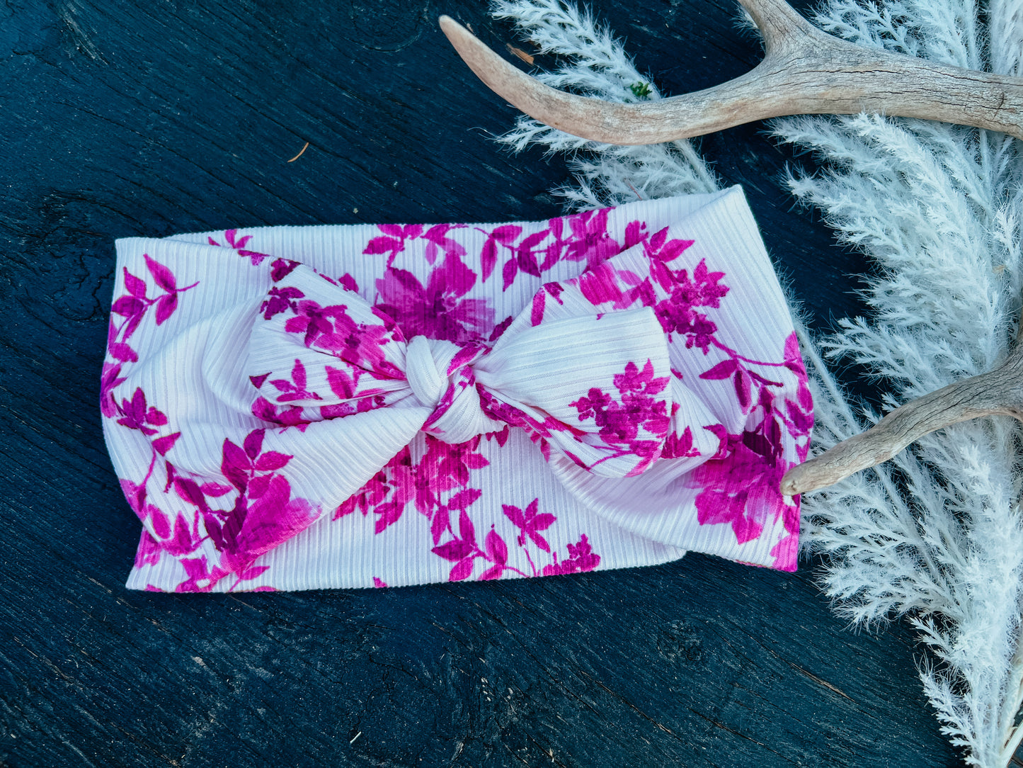 Ribbed Fuschia Floral