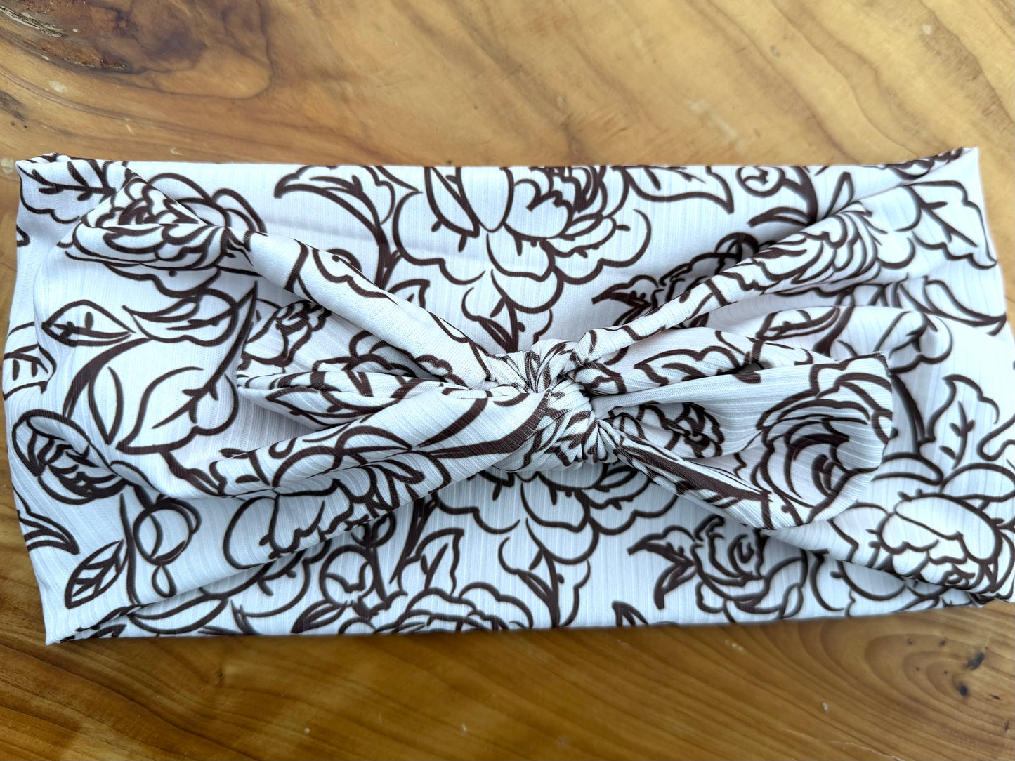 Cream + cocoa tattoo floral