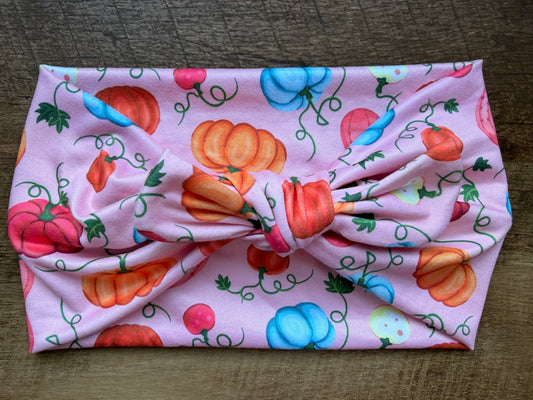 Pink & pumpkins