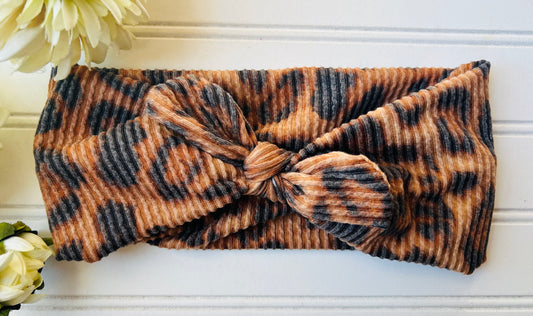 Vintage Urban Leopard
