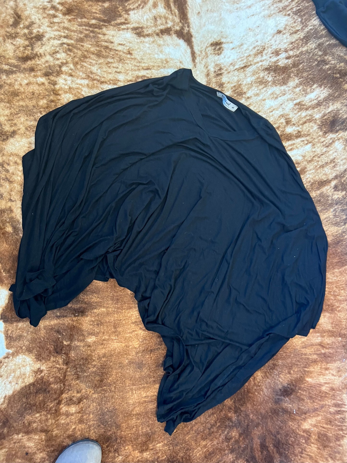 Medium black shawl shirt