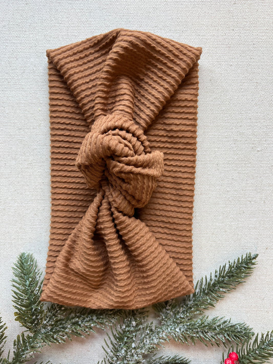 Camel vintage knit topknot