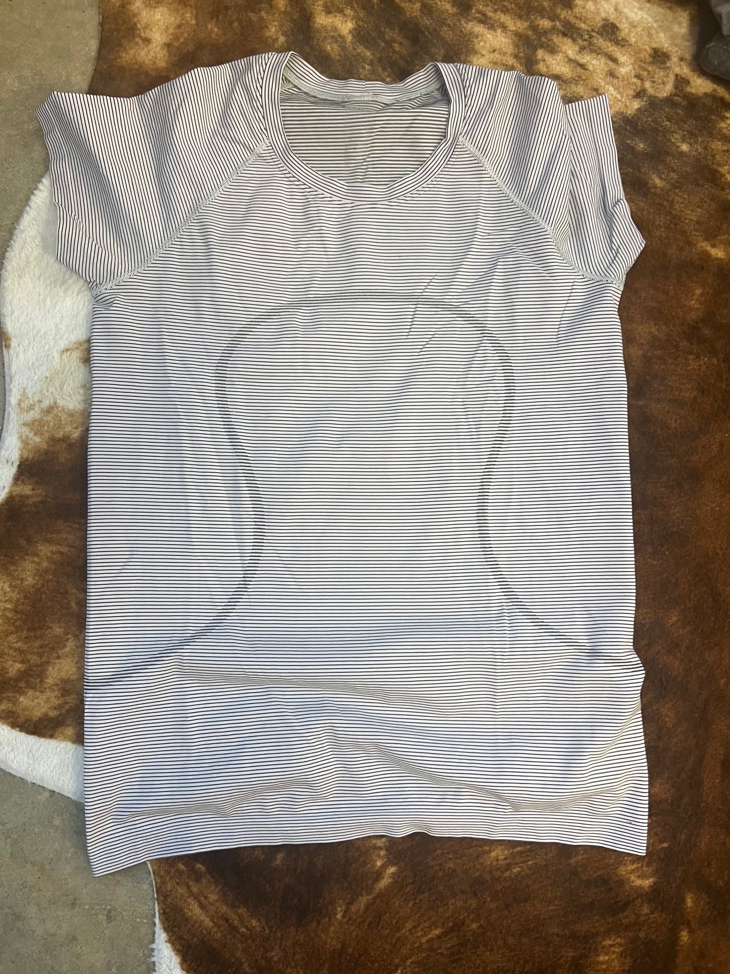 Stripe lululemon shirt size 10