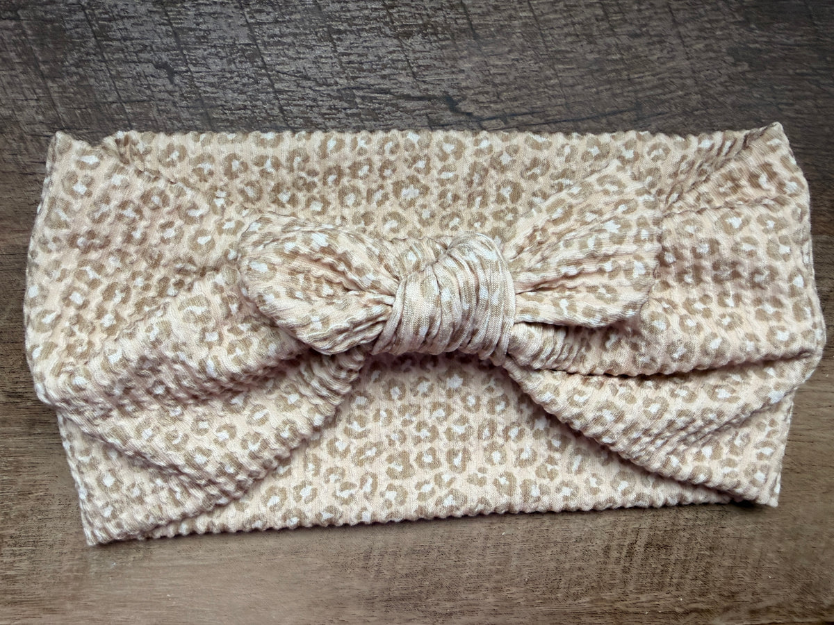 Tan leopard urban